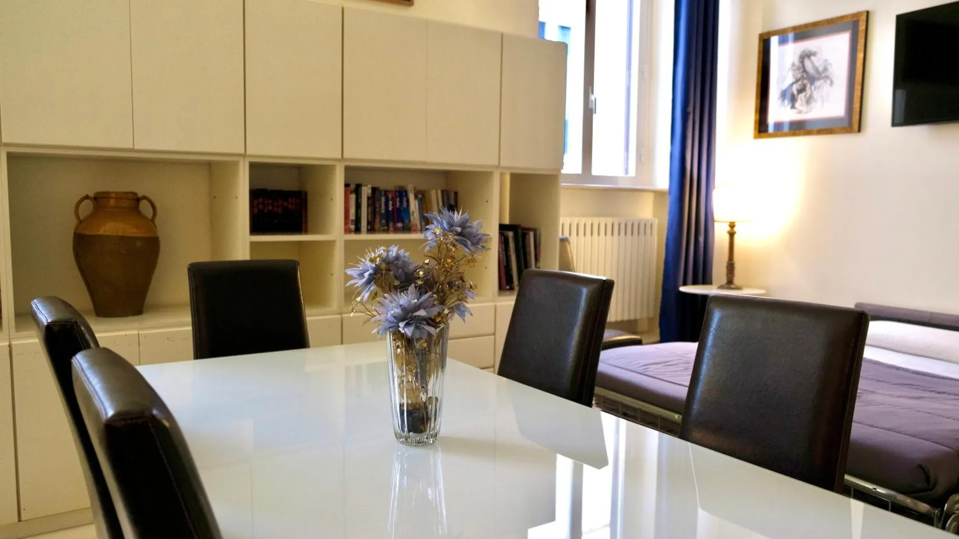 Appartamento In Pieno Centro Roma - Lily'S House Appartement