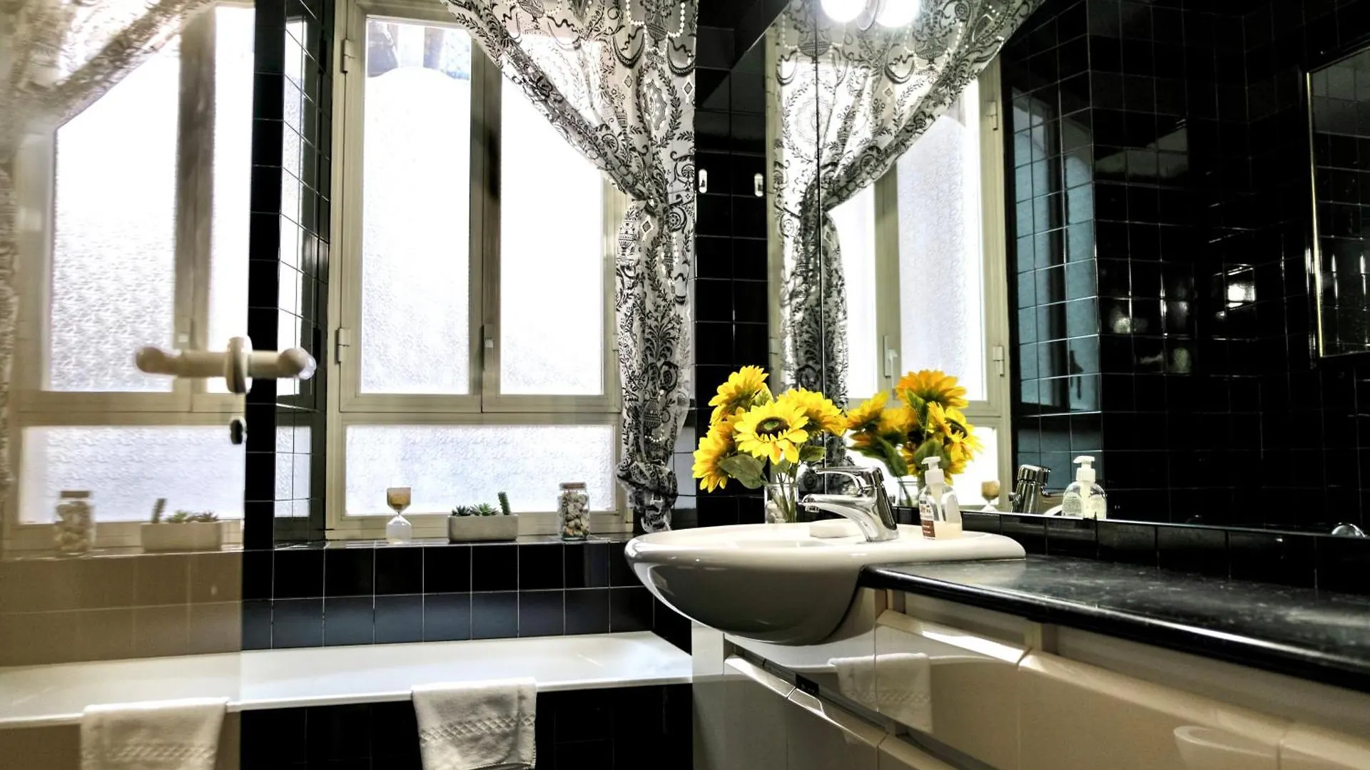 Appartamento In Pieno Centro Roma - Lily'S House Appartement